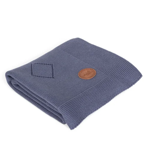 Knitted blanket in gift box in gift box (90x90) Diamonds navy blue