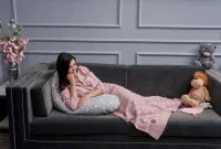 Knitted blanket in gift box (90x90) Rice stitch pink